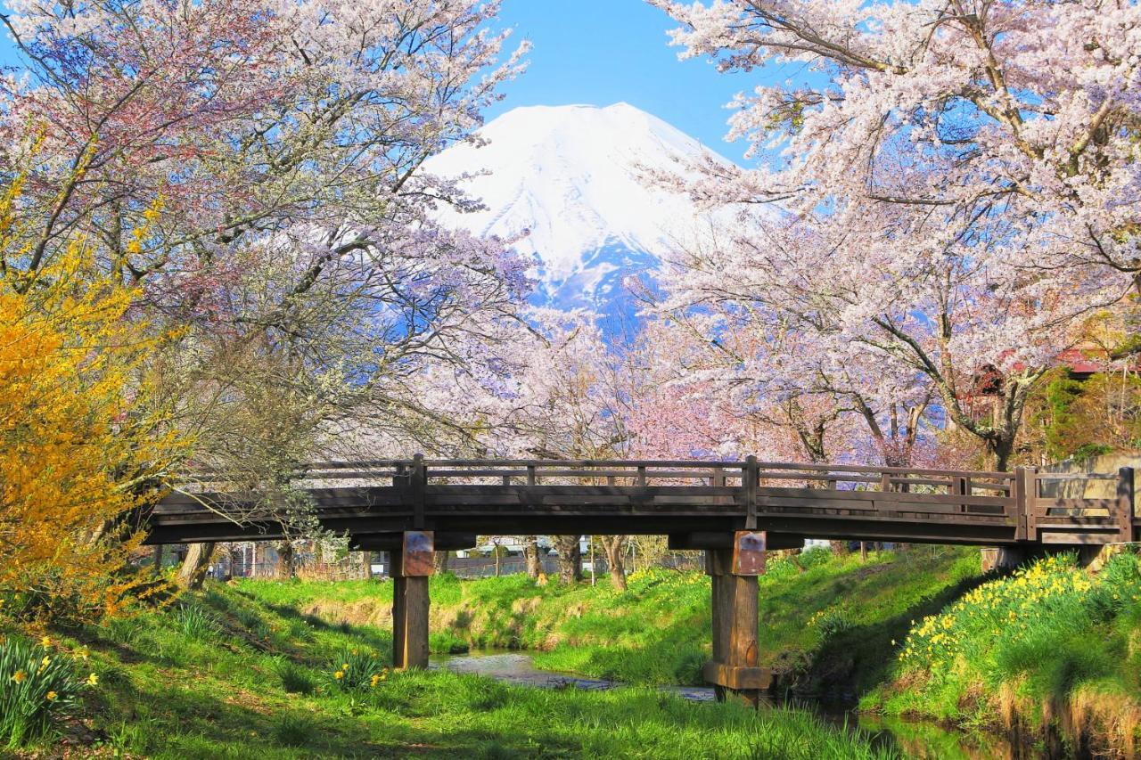 Hatago Sakuraya Yamanakako Exteriör bild